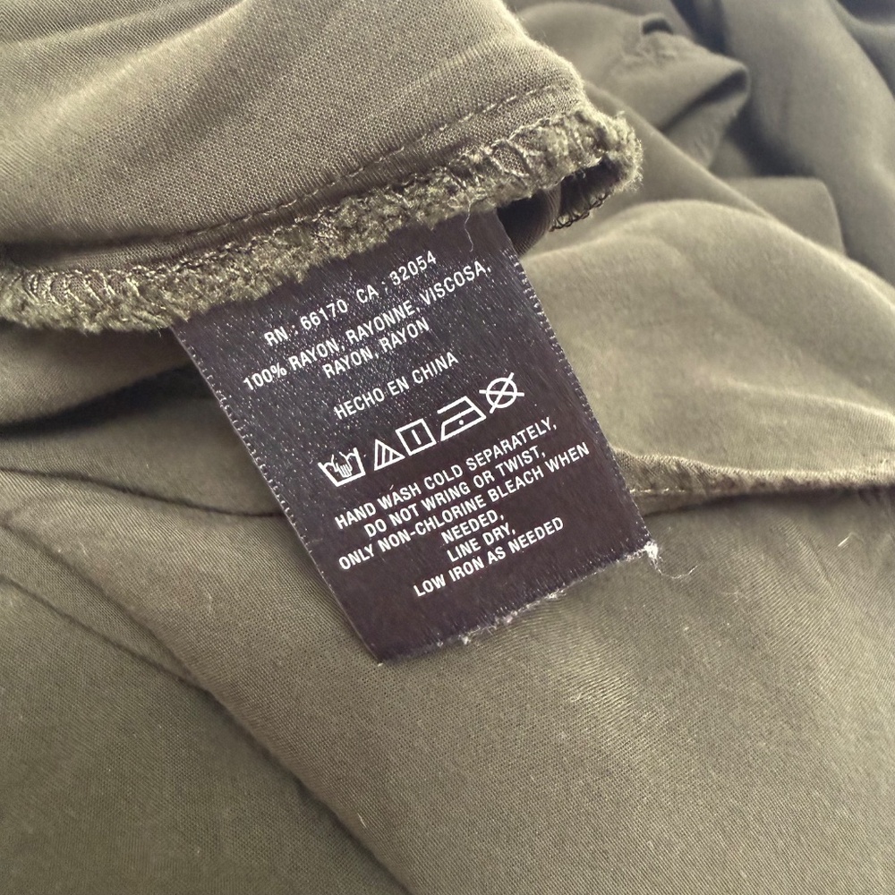 Silence + Noise Olive Green Harem Jumpsuit Romper M Boho Relaxed Wide Leg Rayon - Picture 5 of 6